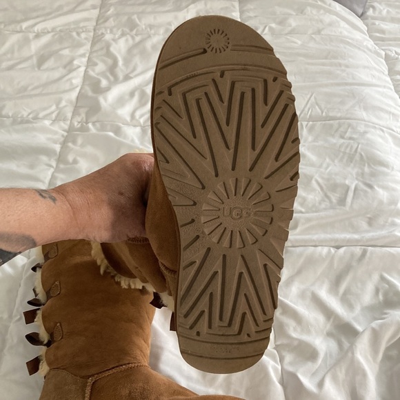 UGG® Bailey Bow II Suede Tall Water-Resistant Cold Weather Boots size 7 - Picture 13 of 17